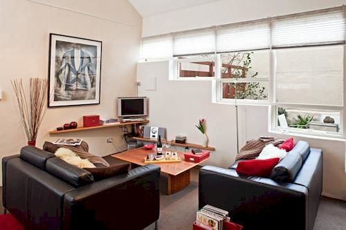 Twofourtwo Boutique Apartments Λόντσεστον Εξωτερικό φωτογραφία